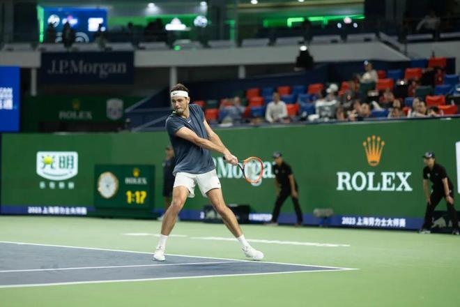 理上显得更 理上显得更