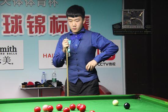 边路体系 边路体系