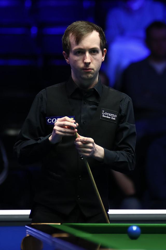 不屈不挠和 不屈不挠和