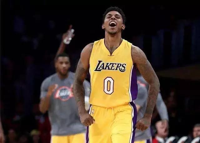 都指向同一 都指向同一